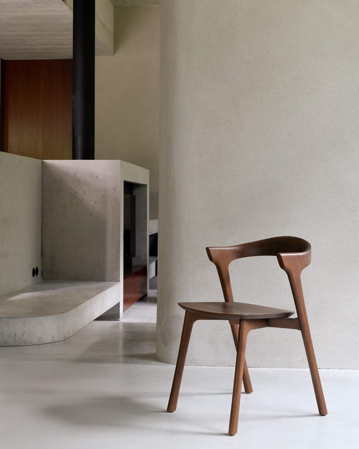 Bok Stuhl, Lackiertes Teak Brown Ethnicraft