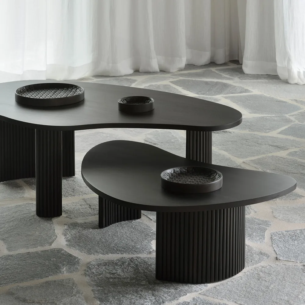 Boomerang Couchtisch, Mahogny dark brown 125x75 cm Ethnicraft