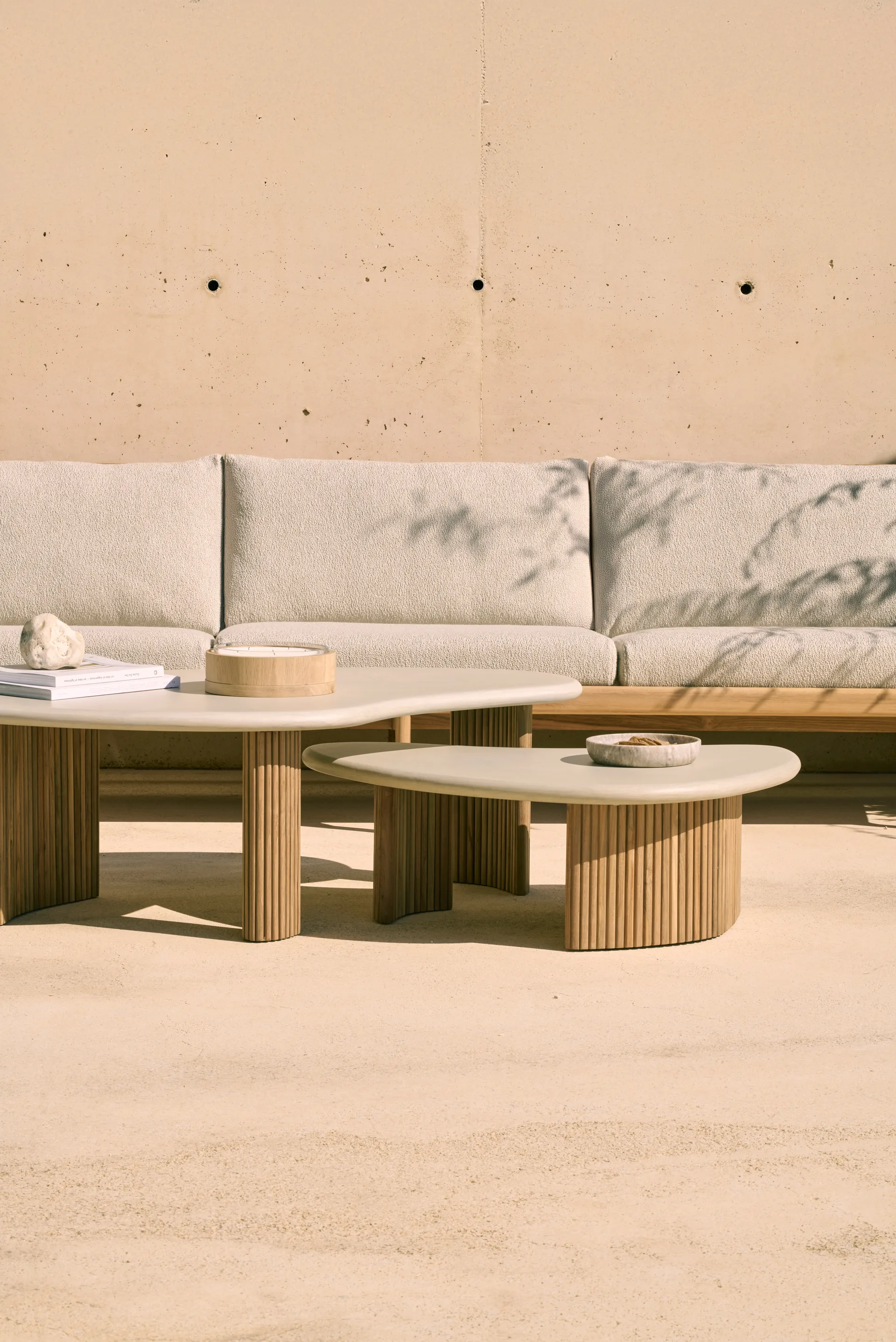 Boomerang Couchtisch, Teak, 90×61 cm Ethnicraft