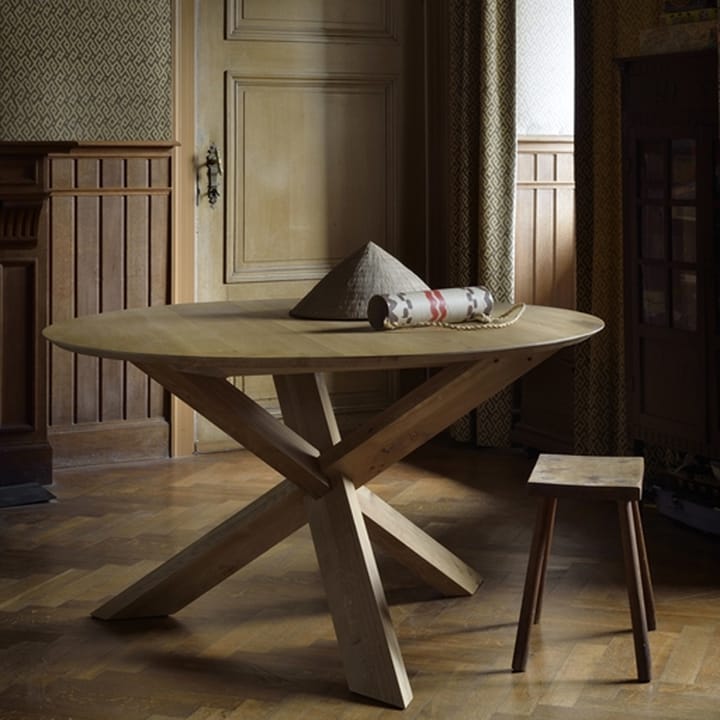 Circle Esstisch, Eiche lackiert ø163cm Ethnicraft