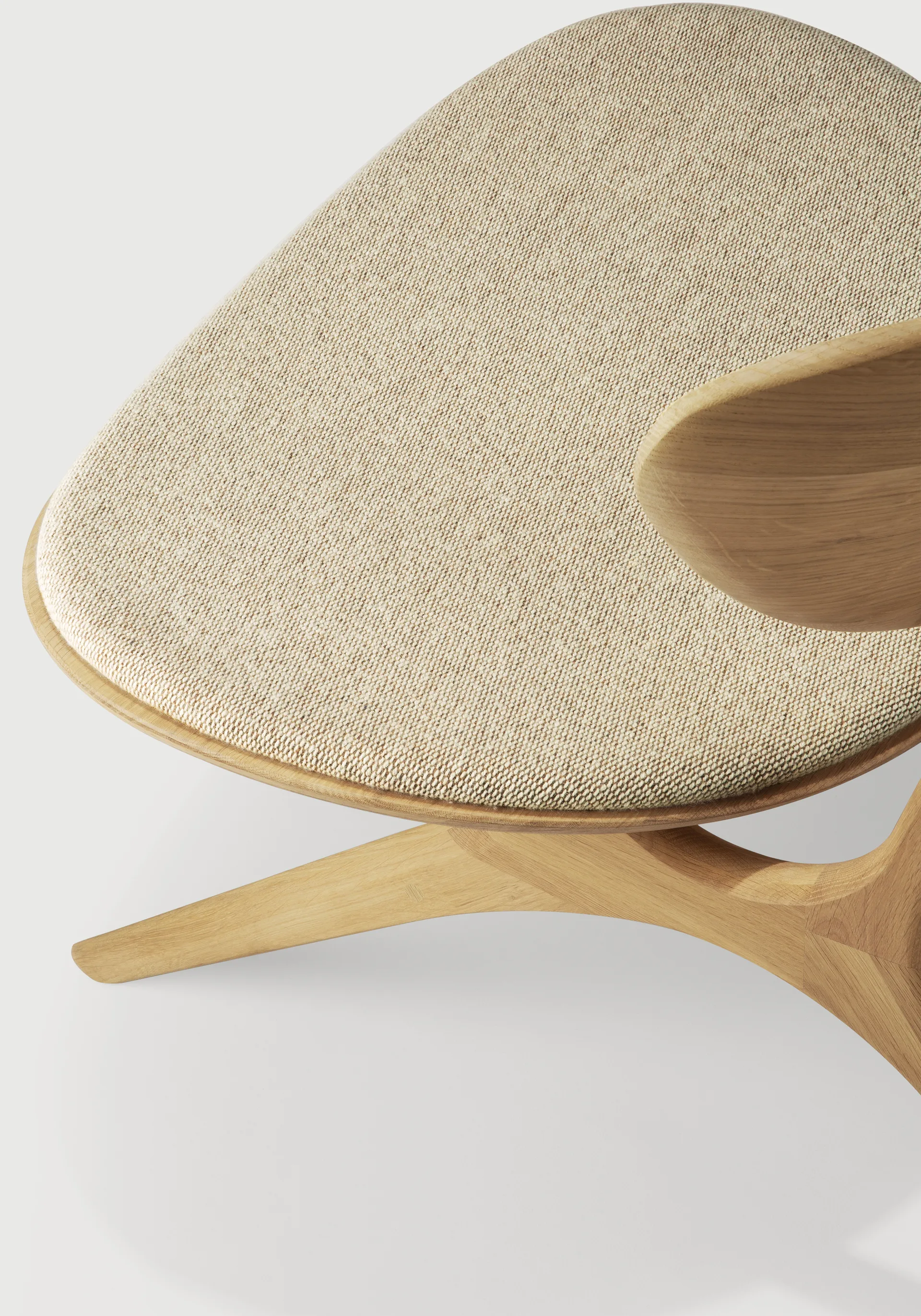 Eye loungefåtölj, Oak, off white Ethnicraft