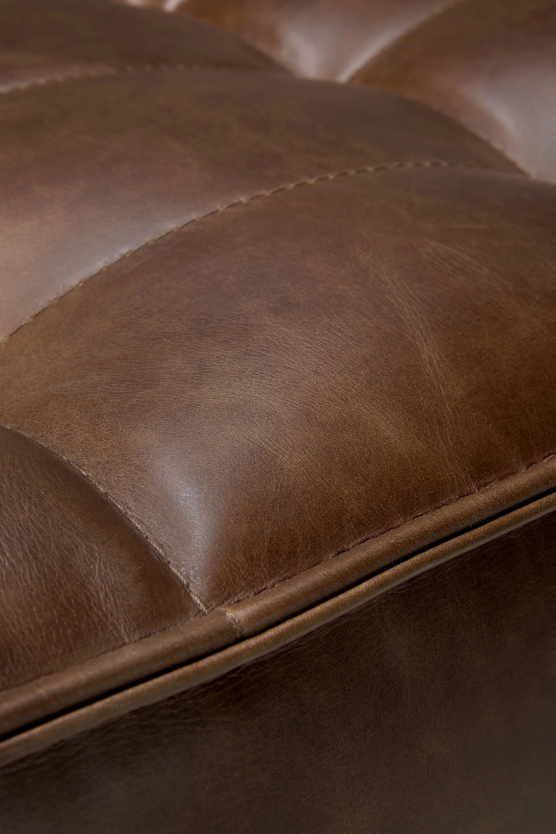 N701 Fußhocker 70x70 cm, Leder Chestnut Ethnicraft