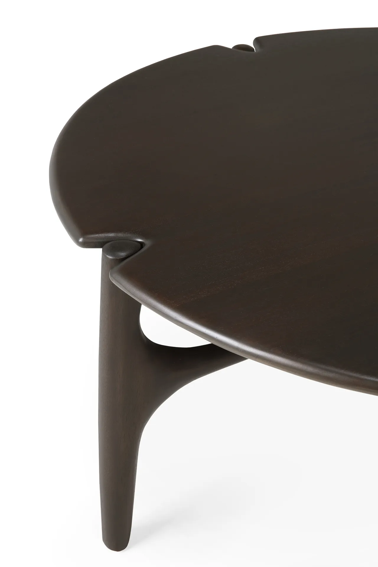 PI Couchtisch Ø80 cm, Lackiertes Mahagony Ethnicraft