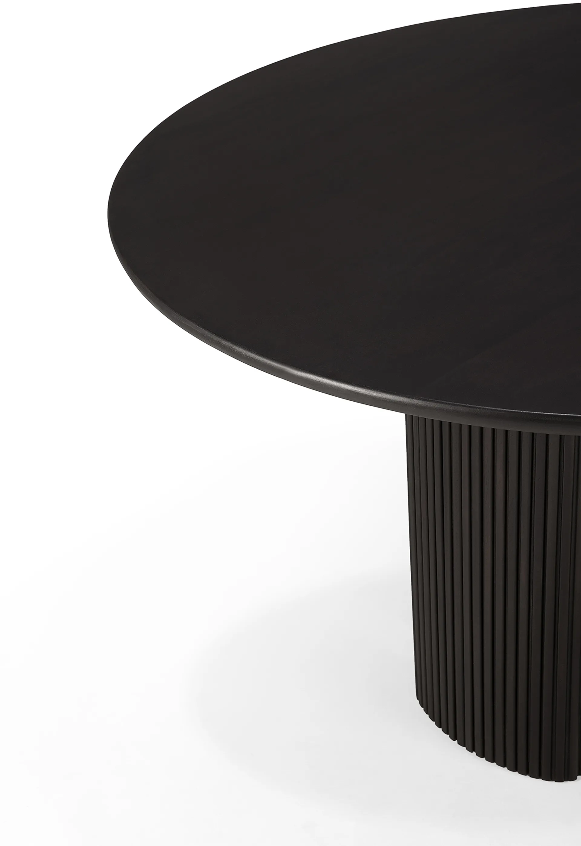 Roller Max Matbord Ø150 cm, Dunkelbraun gebeizte Mahagony Ethnicraft