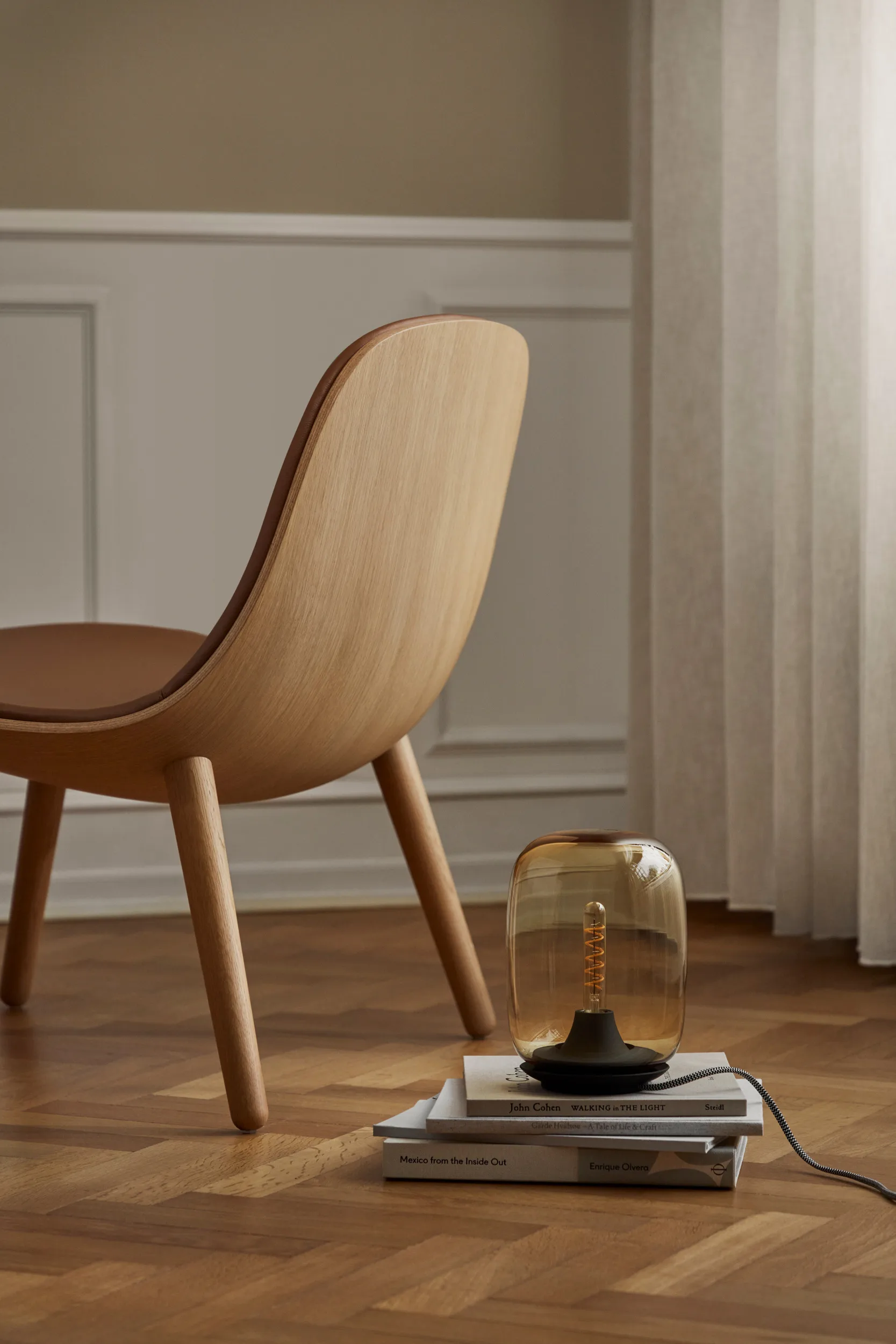 Acorn Leuchte 21,5 cm, Amber Eva Solo