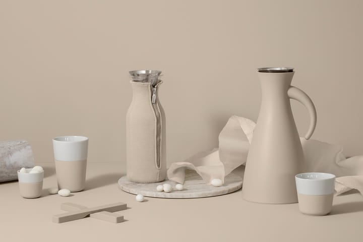 Eva Solo Kühlschrank-Karaffe mit gewebtem Überzug, Pearl beige Eva Solo