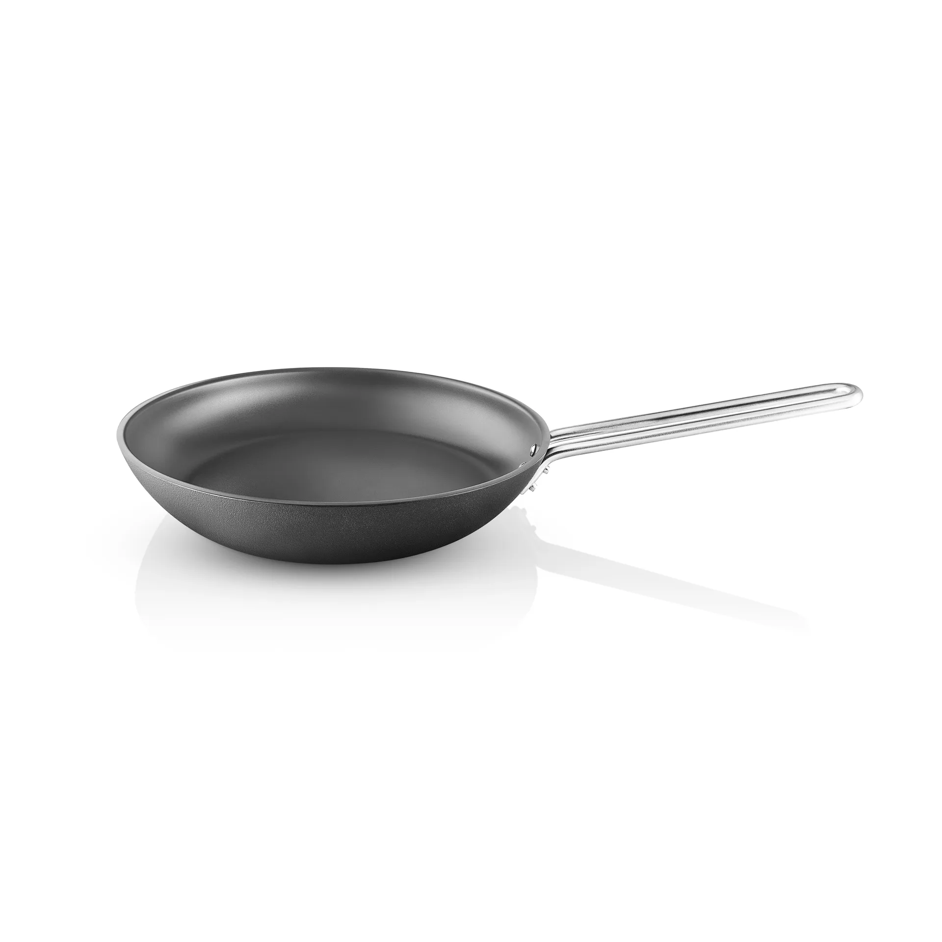 Professional Laser Titanium Slip-Let Bratpfanne, Black, Ø28 cm Eva Solo