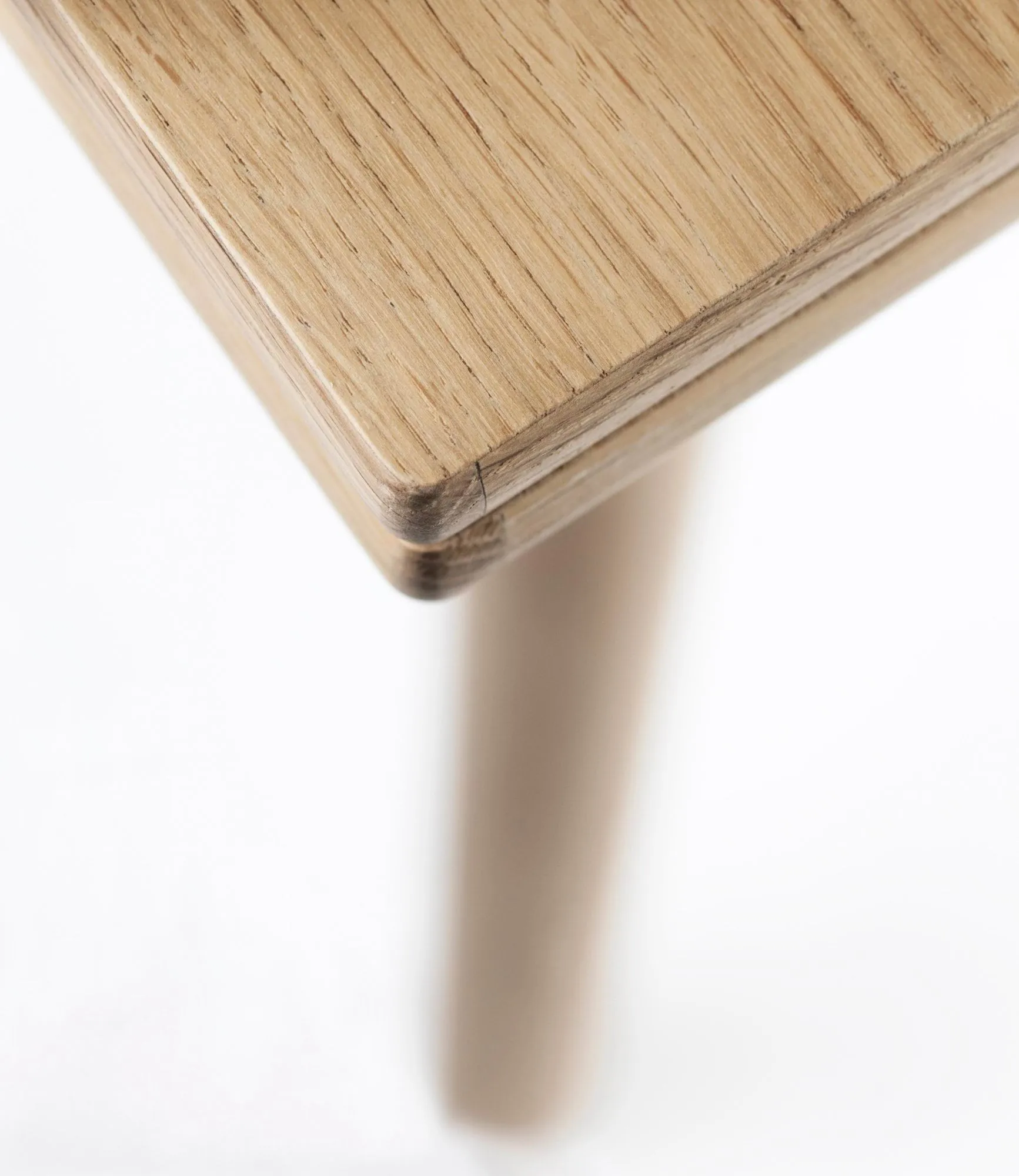 C35AH Esstisch Dutch Extract 82x82 cm, Oak nature-oak nature lacquered FDB Møbler