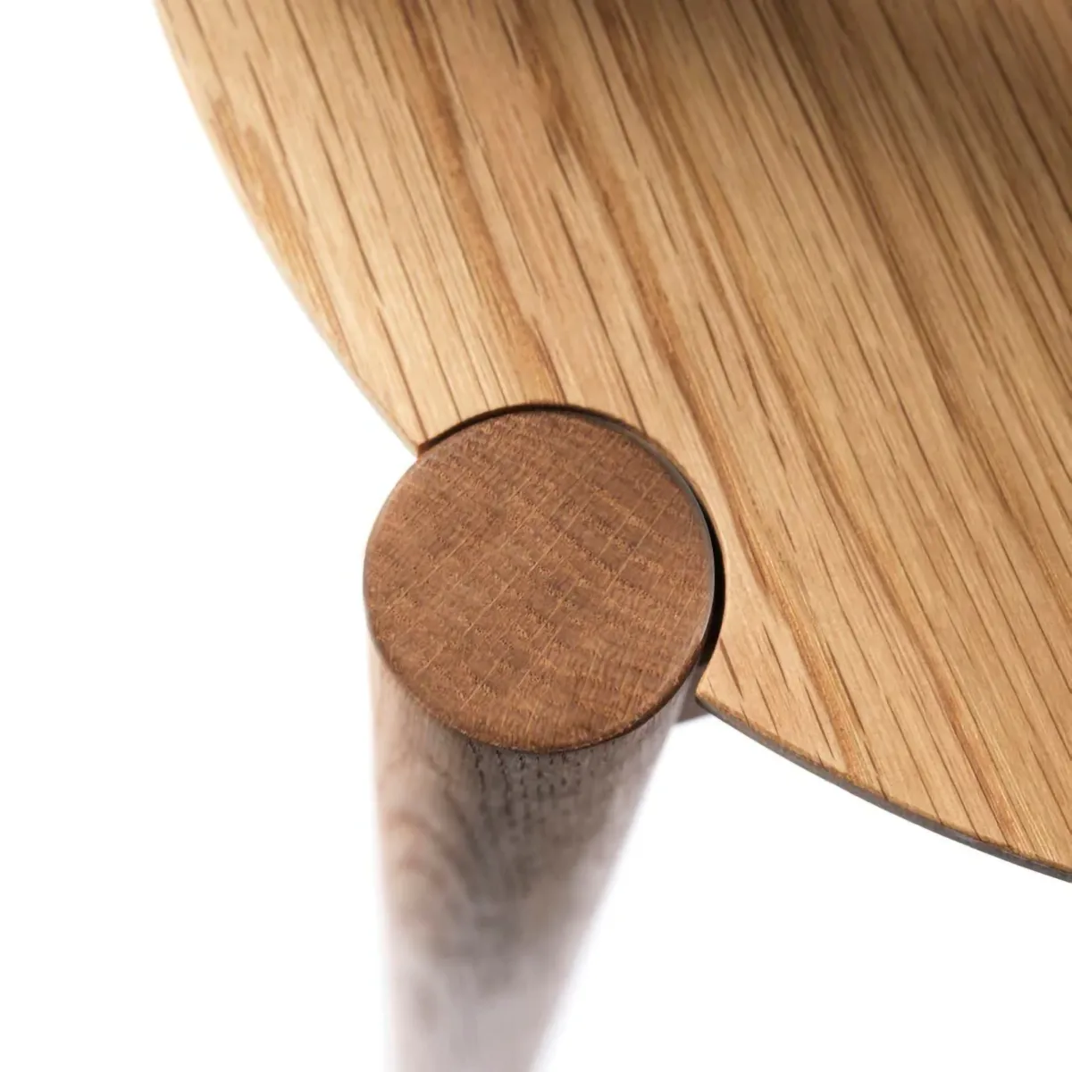 D102 Søs Couchtisch Ø85 cm, Oak solid oiled FDB Møbler