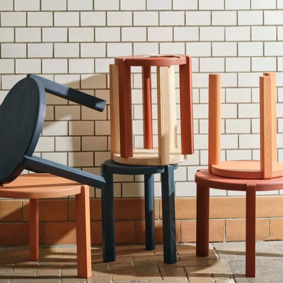 D108 Ragnesminde Beistelltisch Ø35 cm, Carmine red FDB Møbler