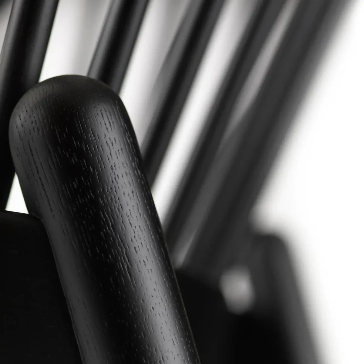 J166 Jørna Stuhl, Black painted oak-green FDB Møbler