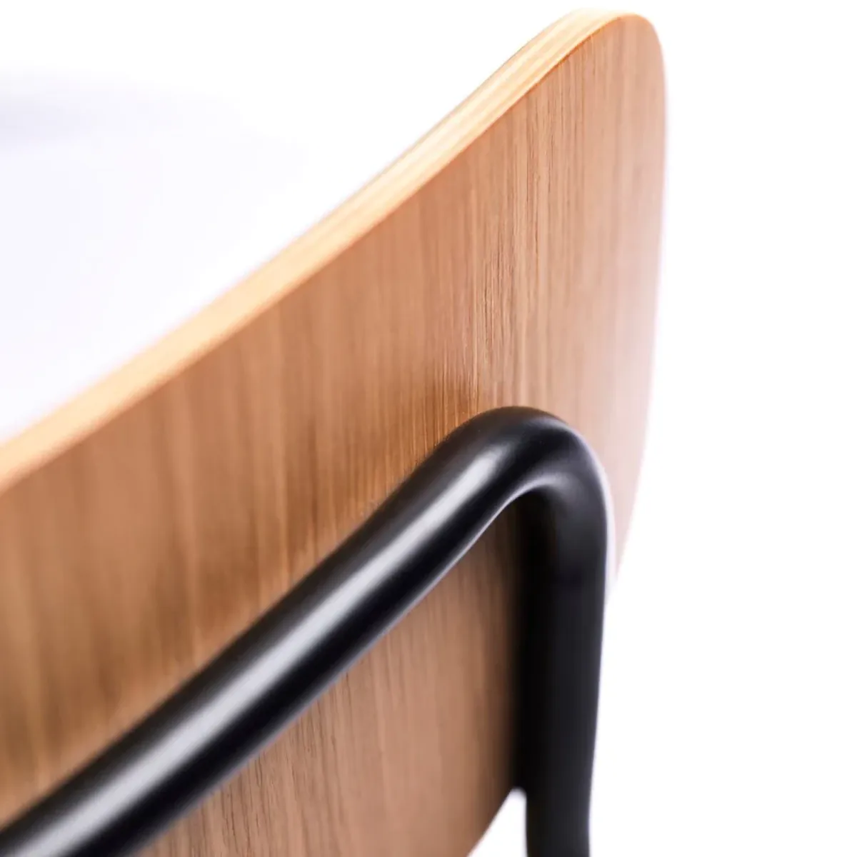 J182 Holmen Stuhl, Oak Furnier-black legs-taupe FDB Møbler