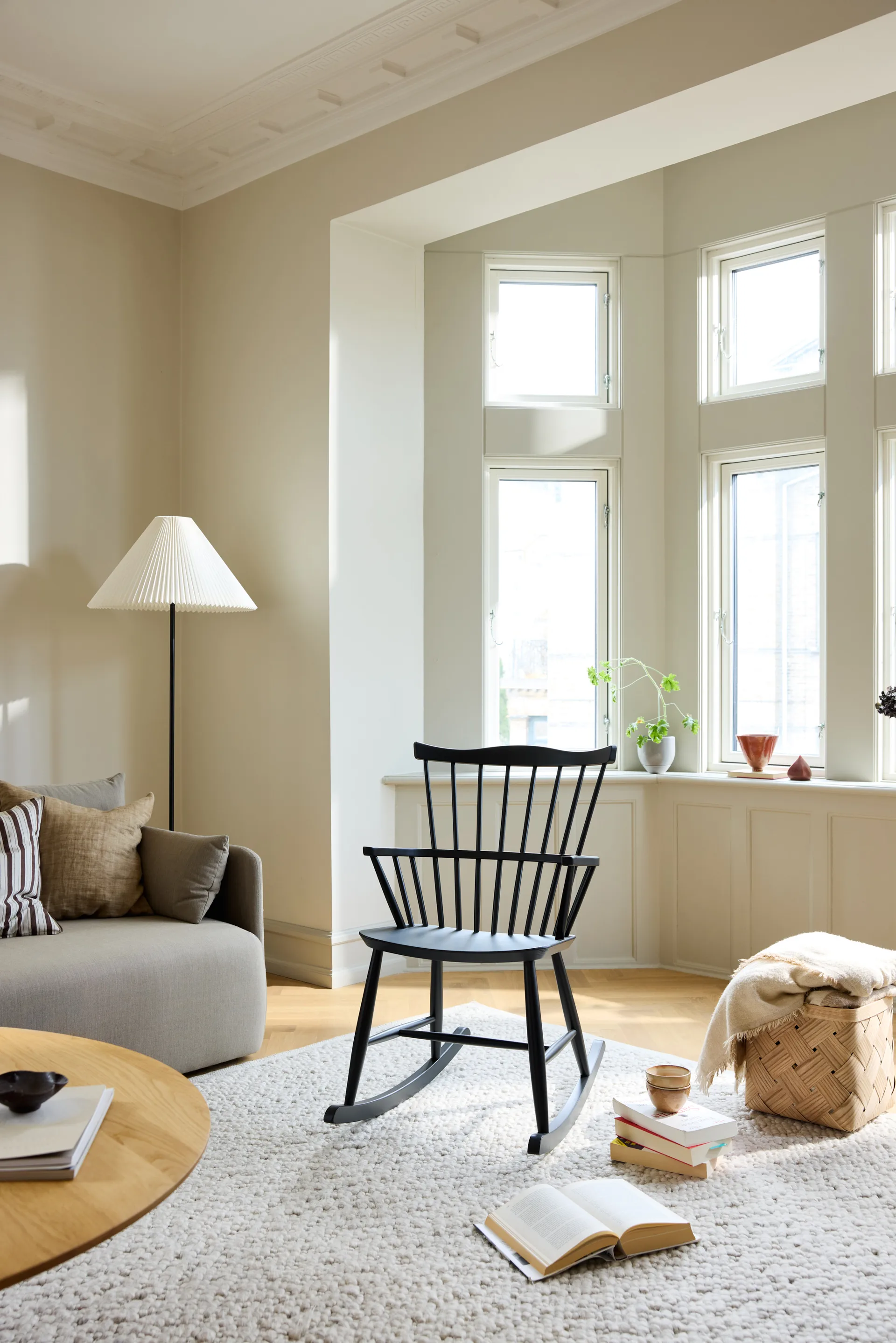 J52G Schaukelstuhl, Beech Ral 9005 FDB Møbler