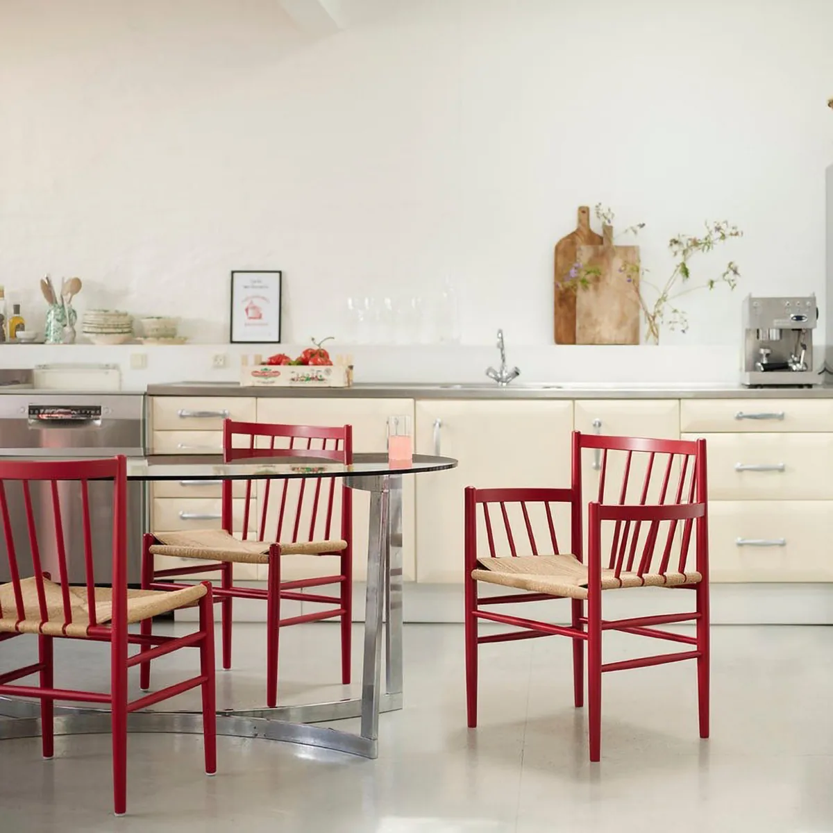 J80 Stuhl, Ruby red beech-paper cord FDB Møbler