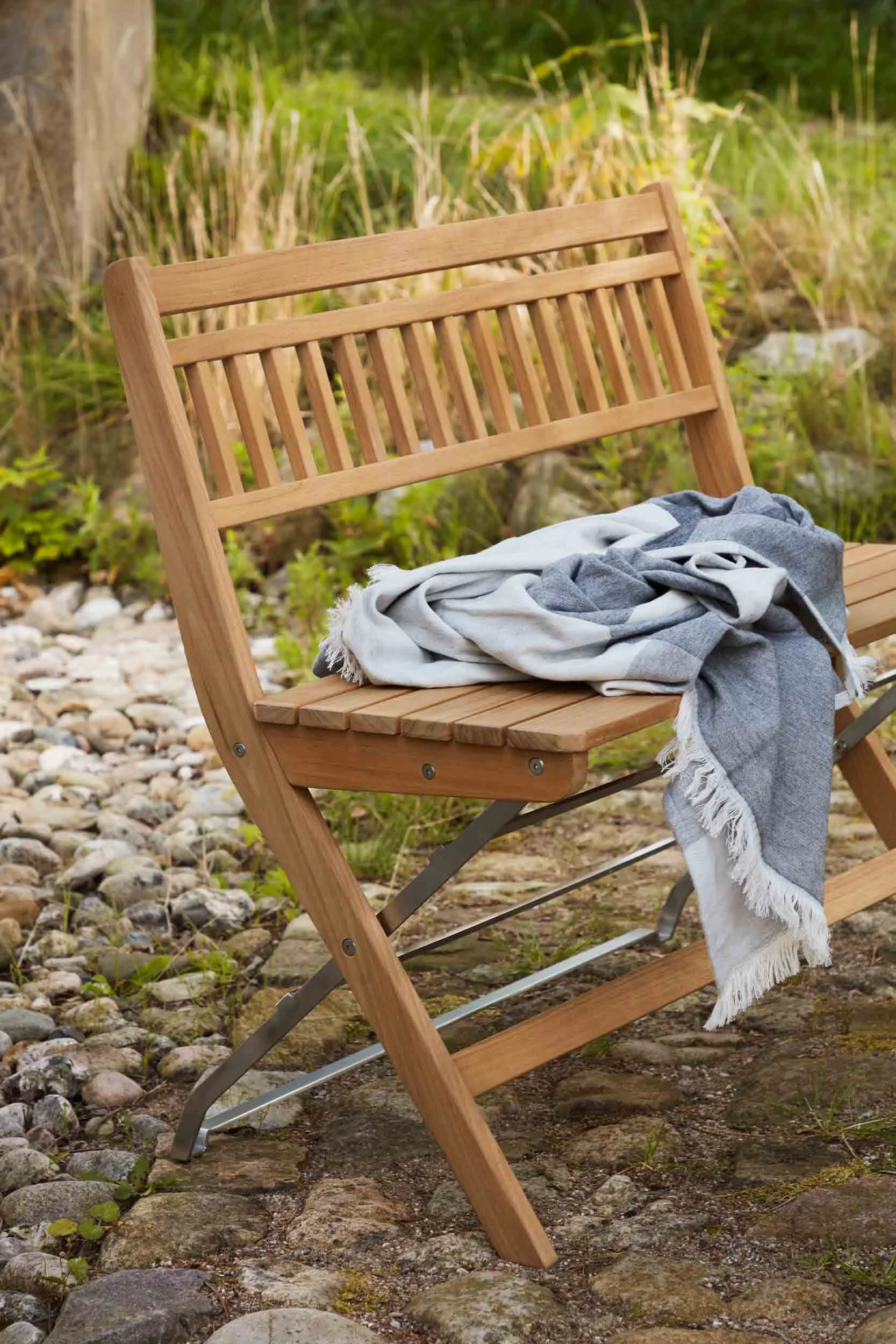 M24 Lilleø Balkonsitzbank, Teak-rostfreier Stahl FDB Møbler