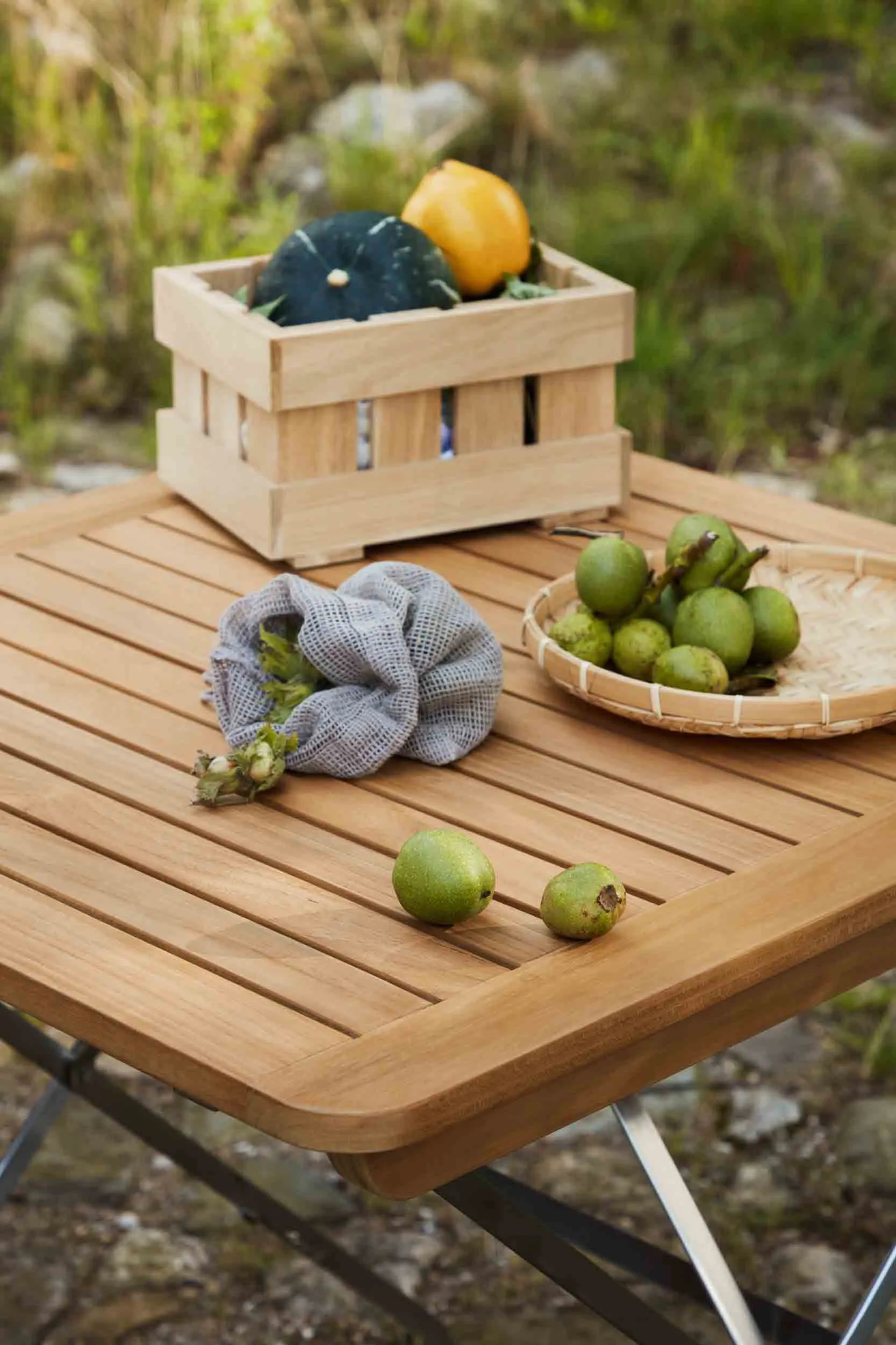 M26 Lilleø Balkontisch, Teak-rostfreier Stahl FDB Møbler