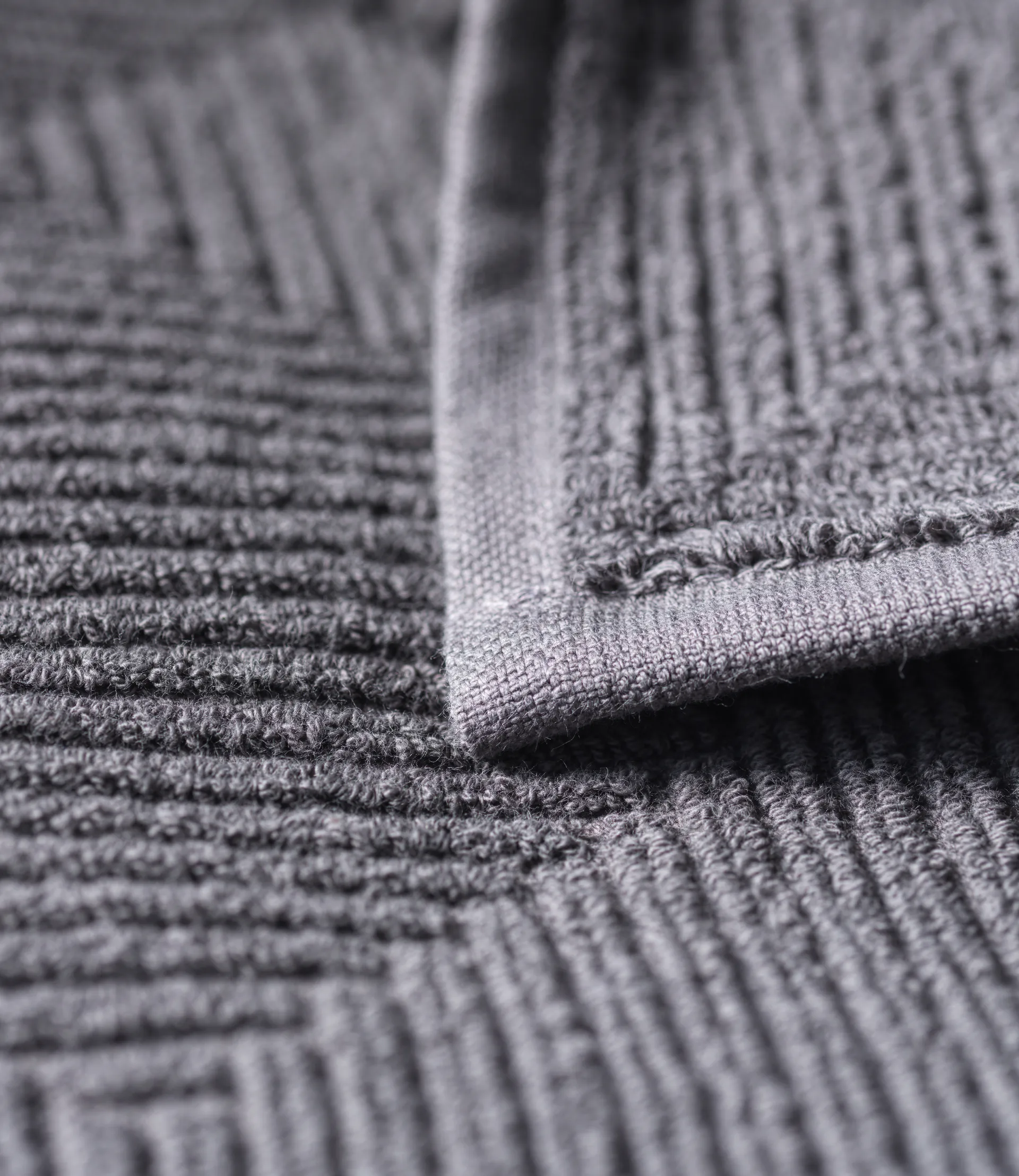 R33 Kirkeby Handtuchset 4-teilig, Granite gray FDB Møbler