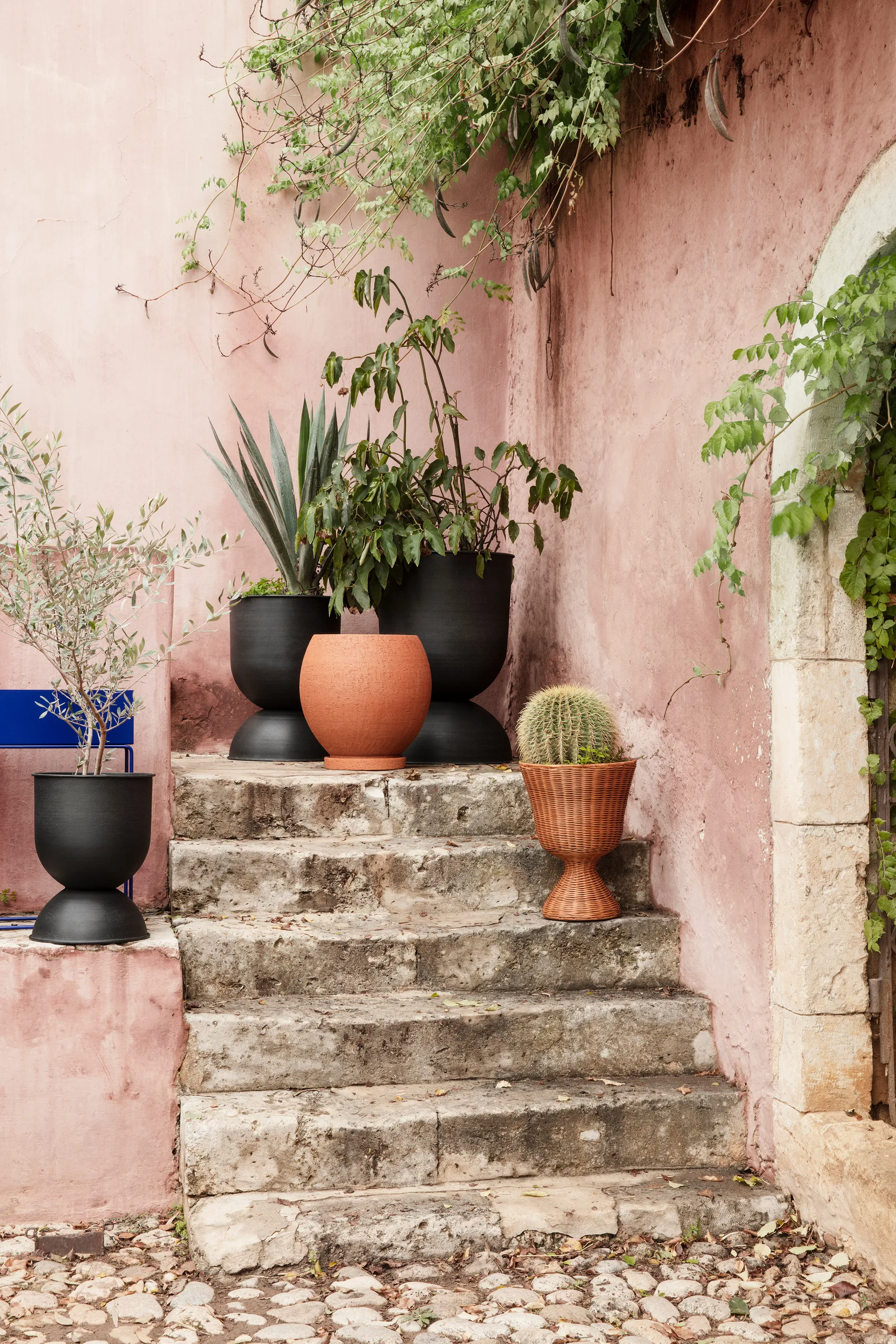 Agnes Blumentopfgestell, Low Ferm Living