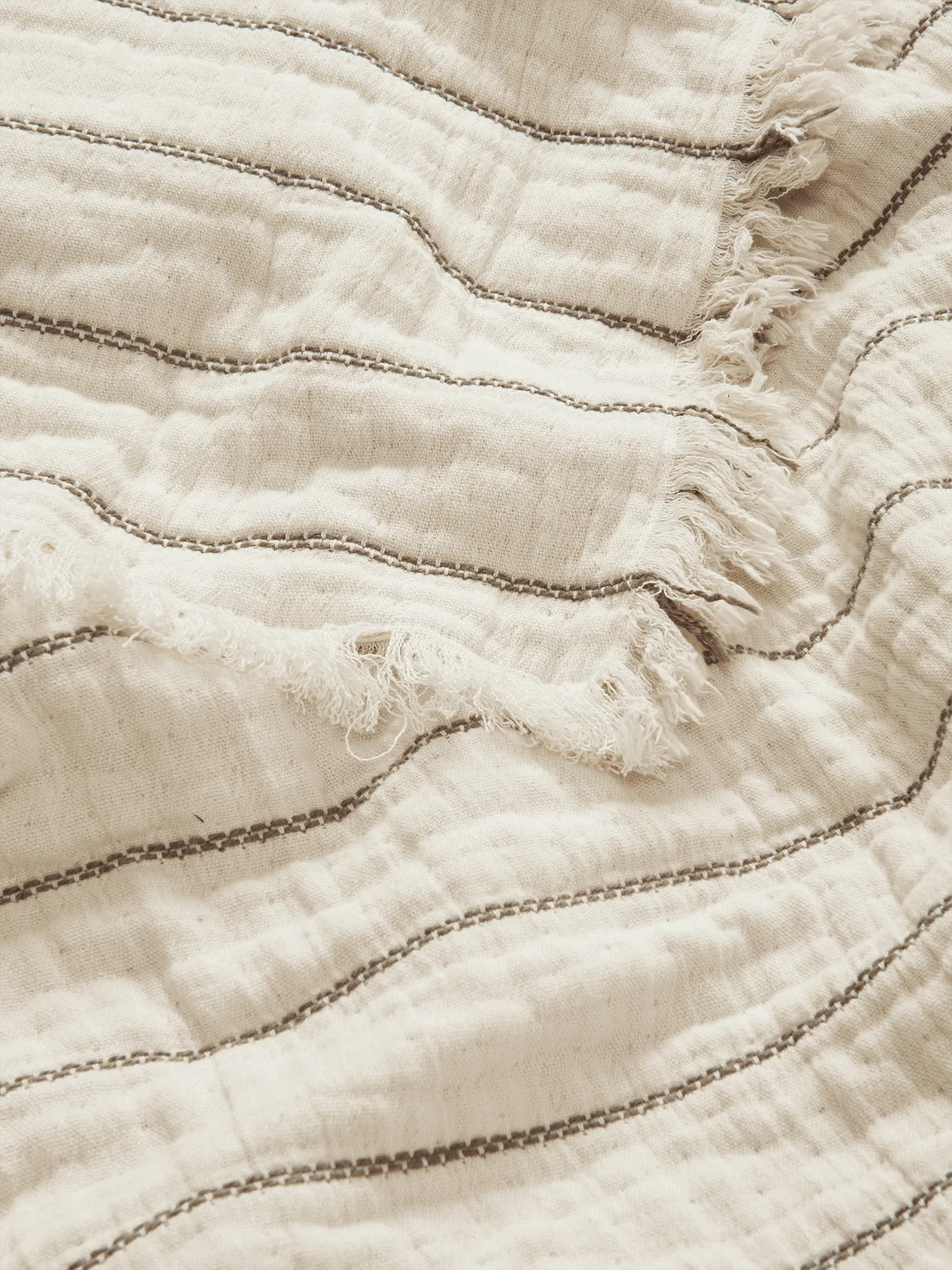 Aires Bettüberwurf 240x250 cm, Undyed Ferm Living