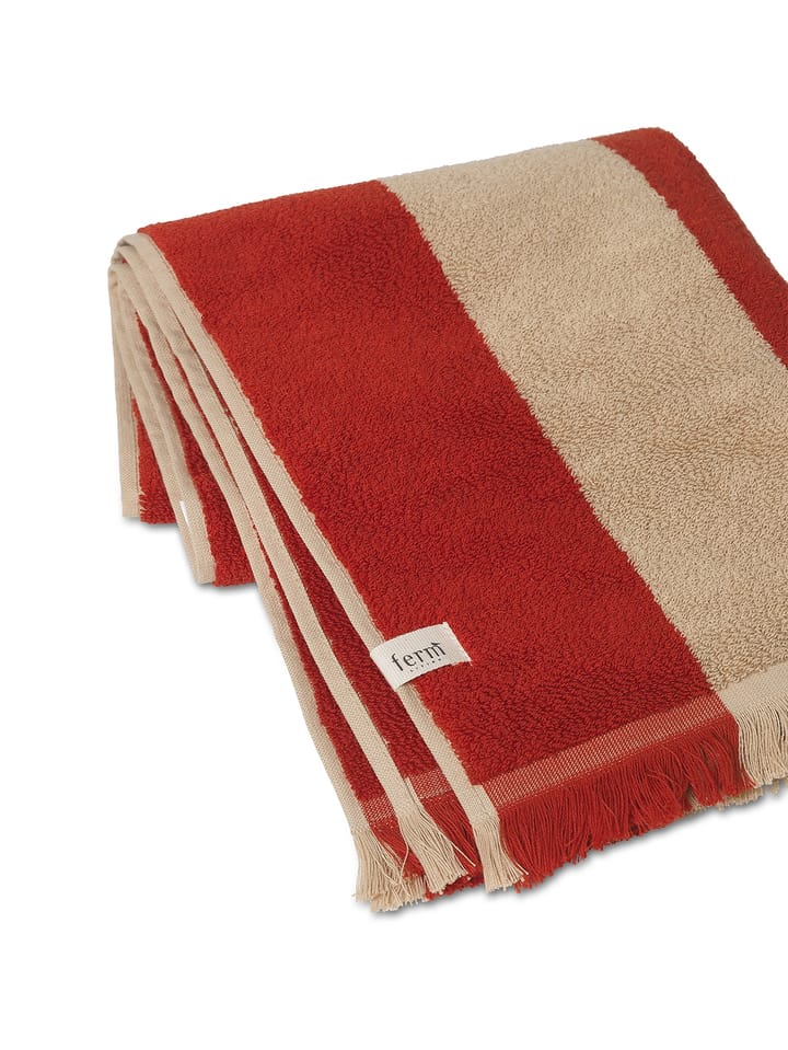 Alee Handtuch 50 x 100cm, Light camel-red Ferm Living