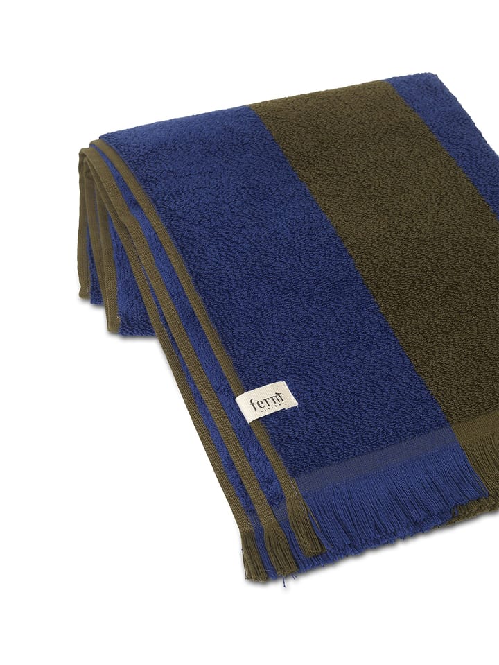 Alee Handtuch 50 x 100cm, Olive-bright blue Ferm Living