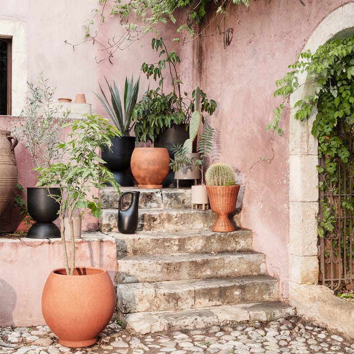 Ando Blumentopf - Terracotta, large - Ferm LIVING