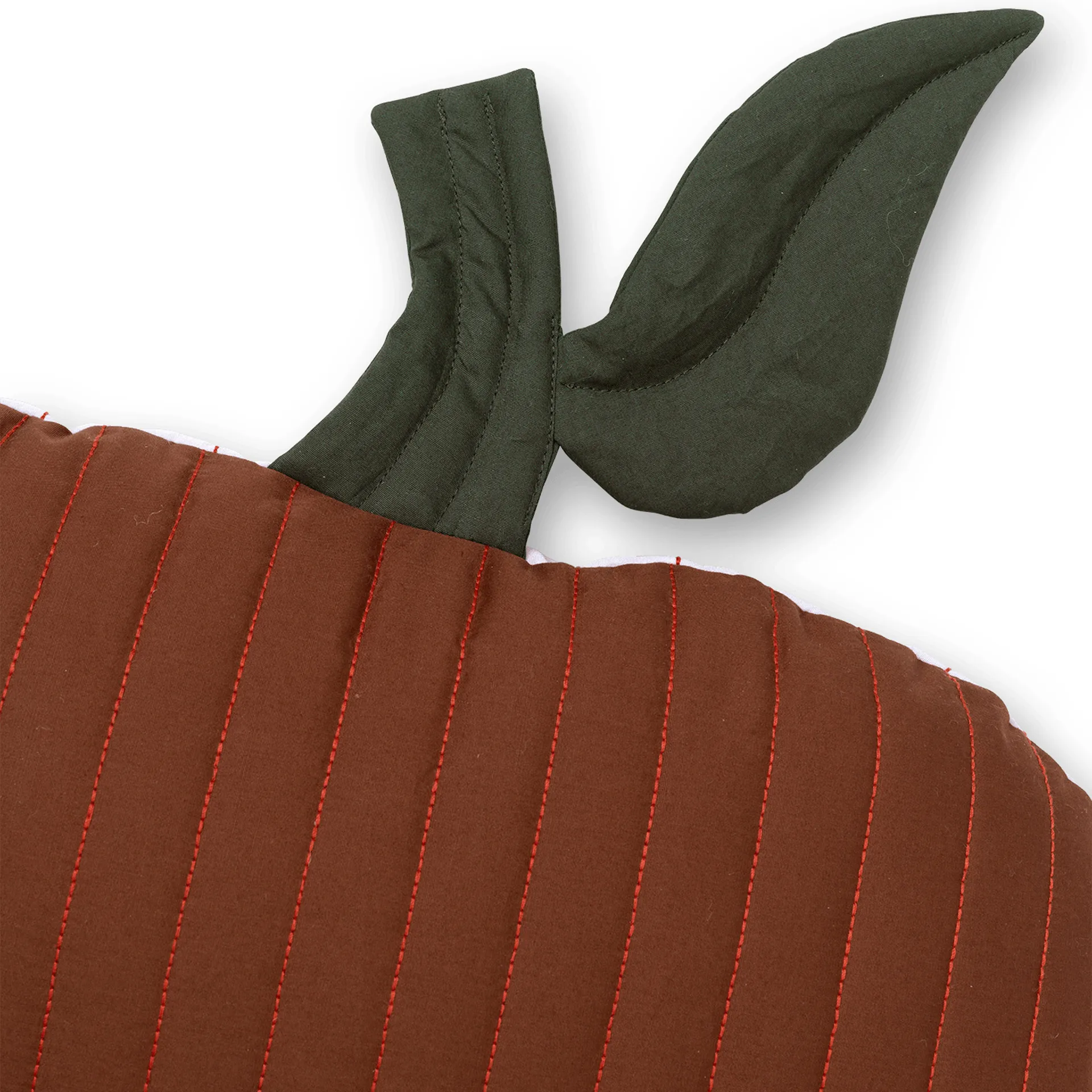 Apple Kissen 45 x 49cm, Cinnamon Ferm Living