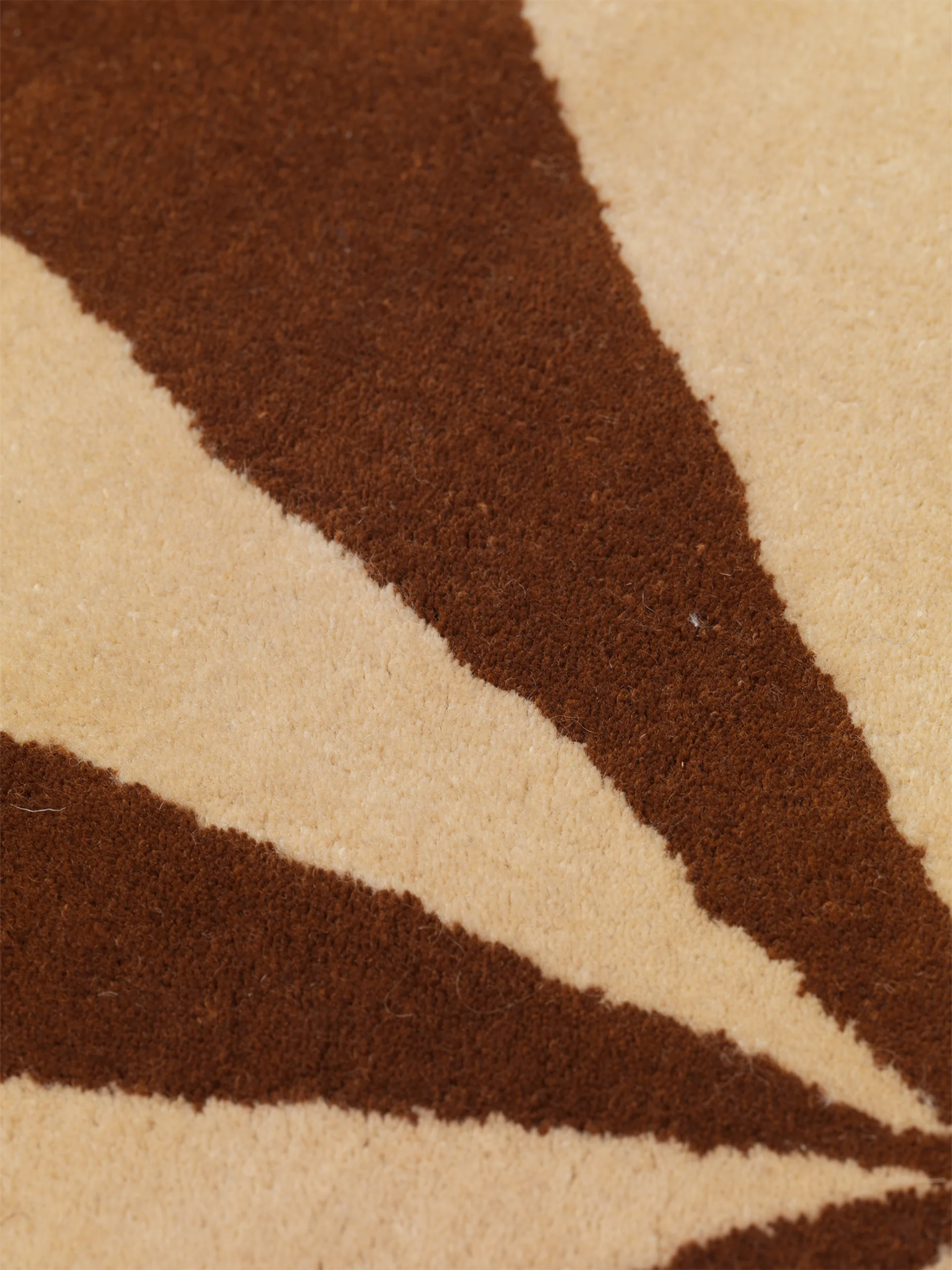 Arch handgetufteter Teppich Ø130cm, Dark brick-Off white Ferm Living