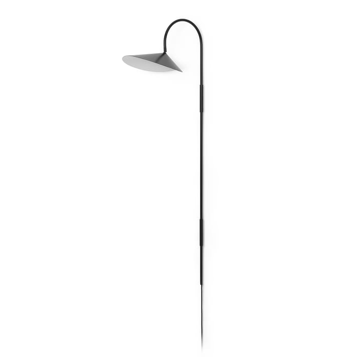 Arum swivel tall Wandleuchte - Black - ferm LIVING