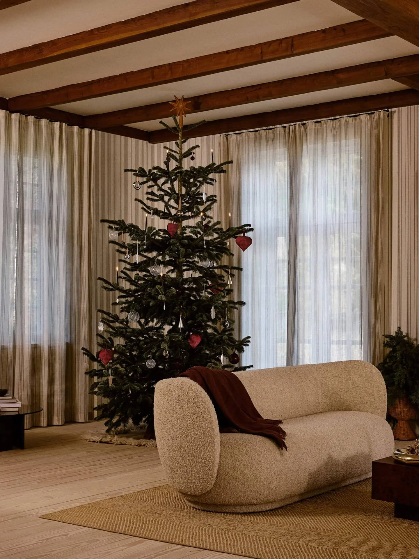 Bellure Weihnachtsanhänger 7 cm 2-teilig, Messing-Finish Ferm Living
