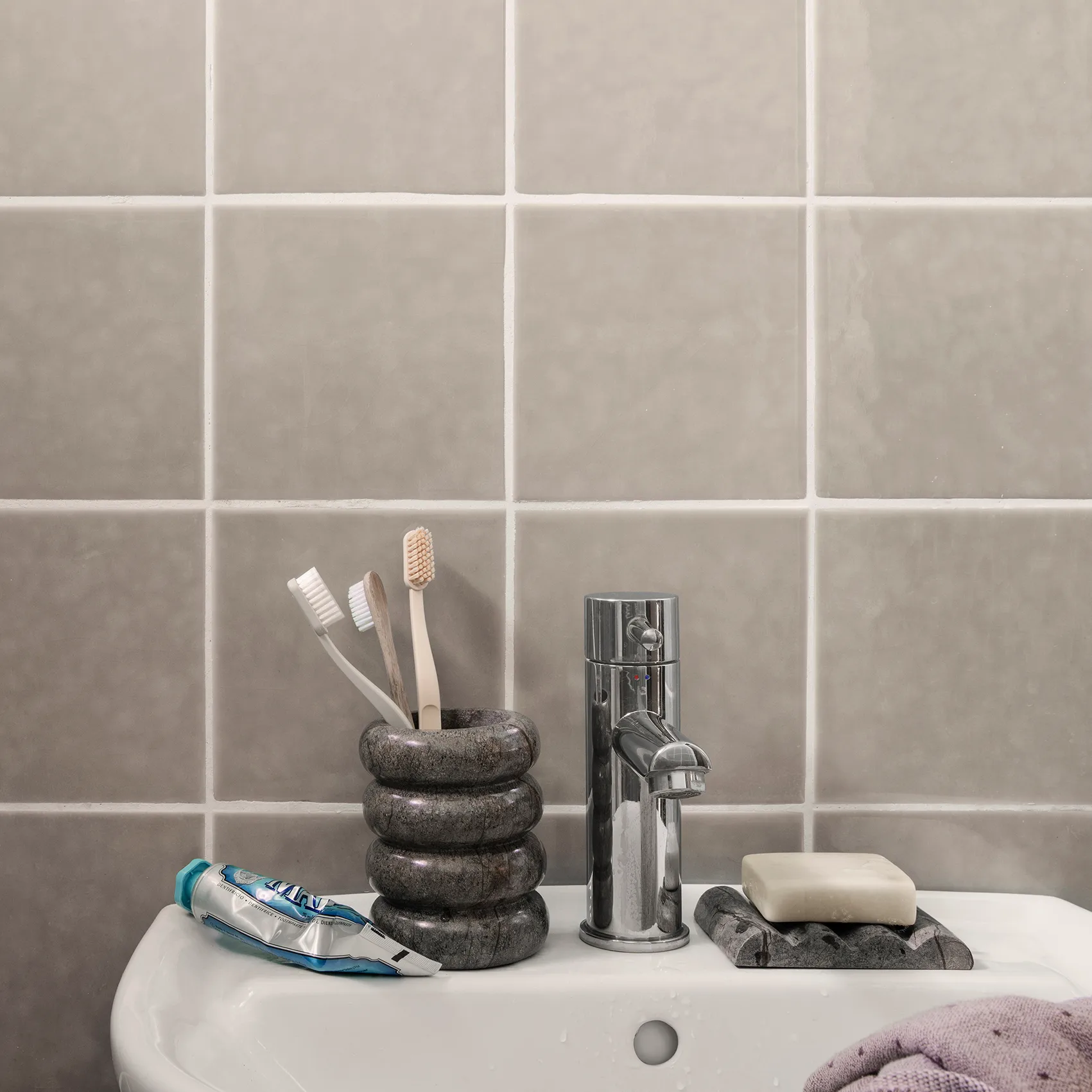 Bendum Zahnbürstenbecher, Brauner Marmor Ferm Living