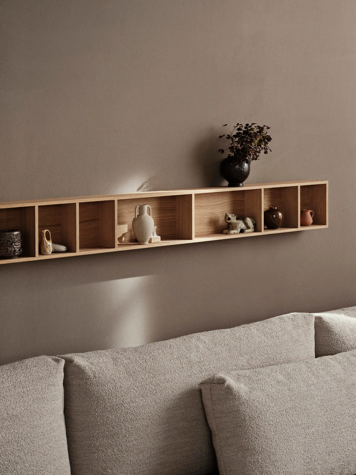 Bon Wandregal 138x16 cm, Oiled Oak Ferm Living