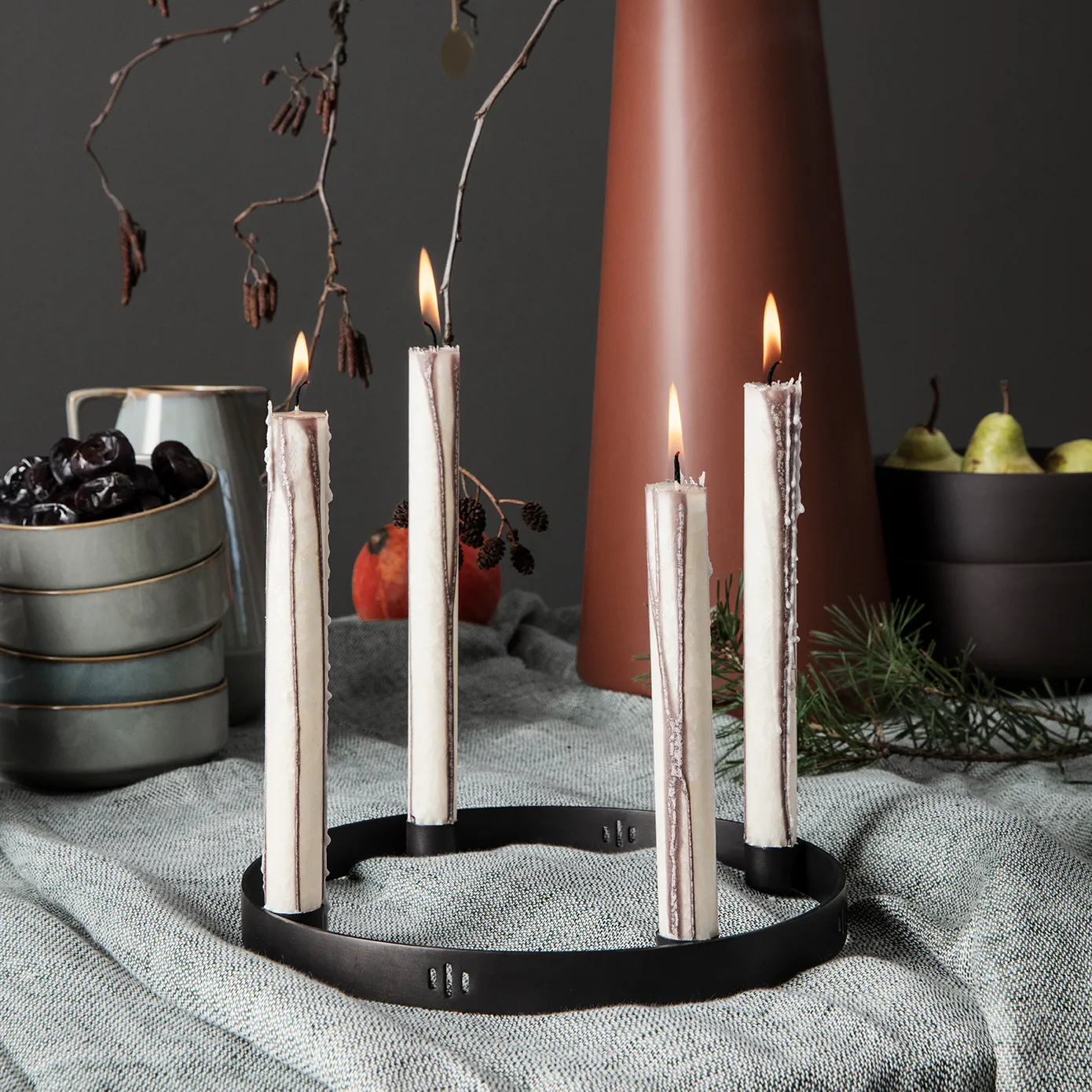 Circle schwarz Messing Kerzenhalter, Klein Ferm Living