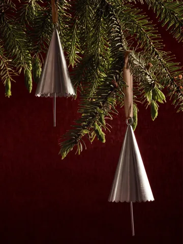 Cone Bell Dekorationsanhänger 2er-Pack - Silber - Ferm Living