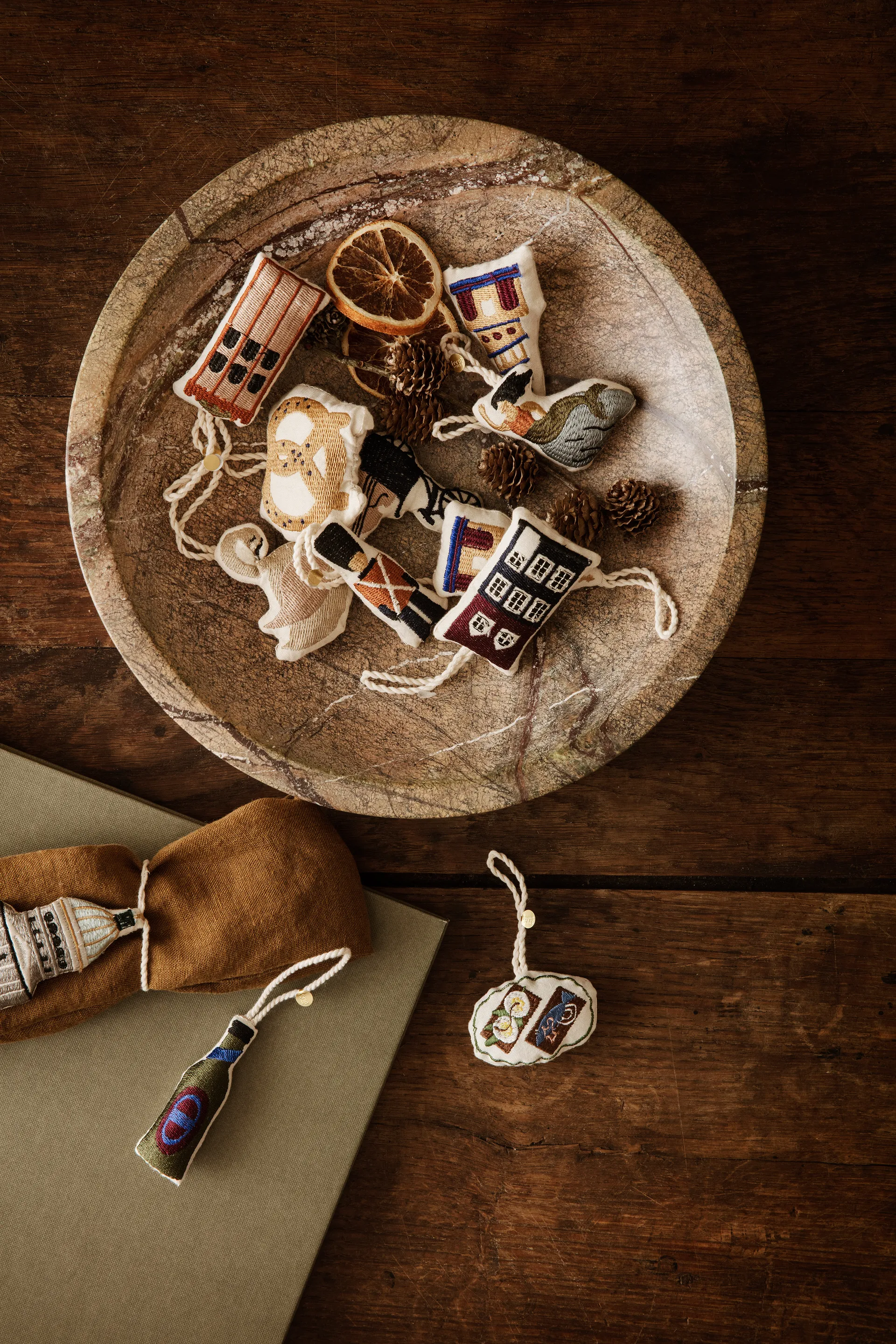 Copenhagen Weihnachtsbaumschmuck open sandwich 7cm, Multi Ferm Living