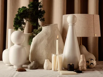 Countdown to Christmas Glasdose mit 24 Kerzen - Off white - Ferm Living