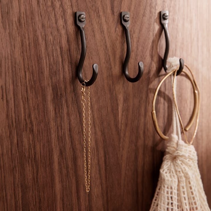 Curvature Haken 3er Pack, Schwarz Messing Ferm Living
