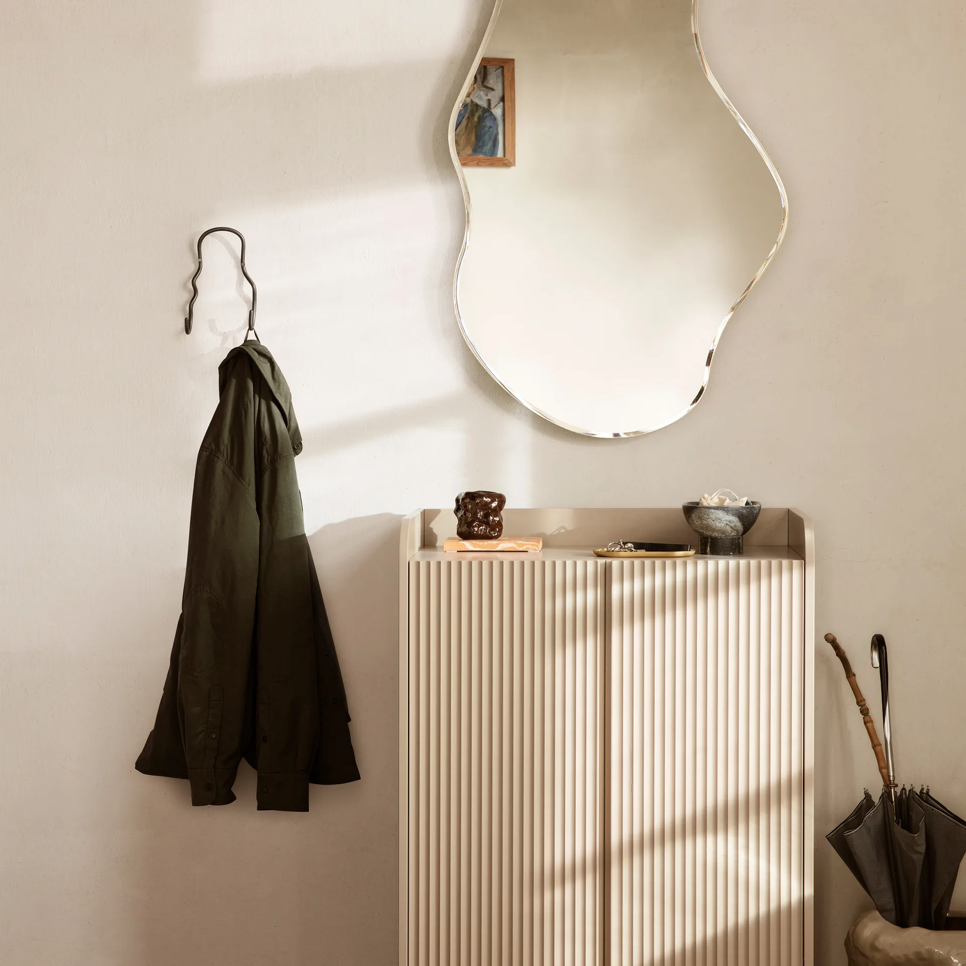 Curvature Haken doppel, Schwarz Messing Ferm Living