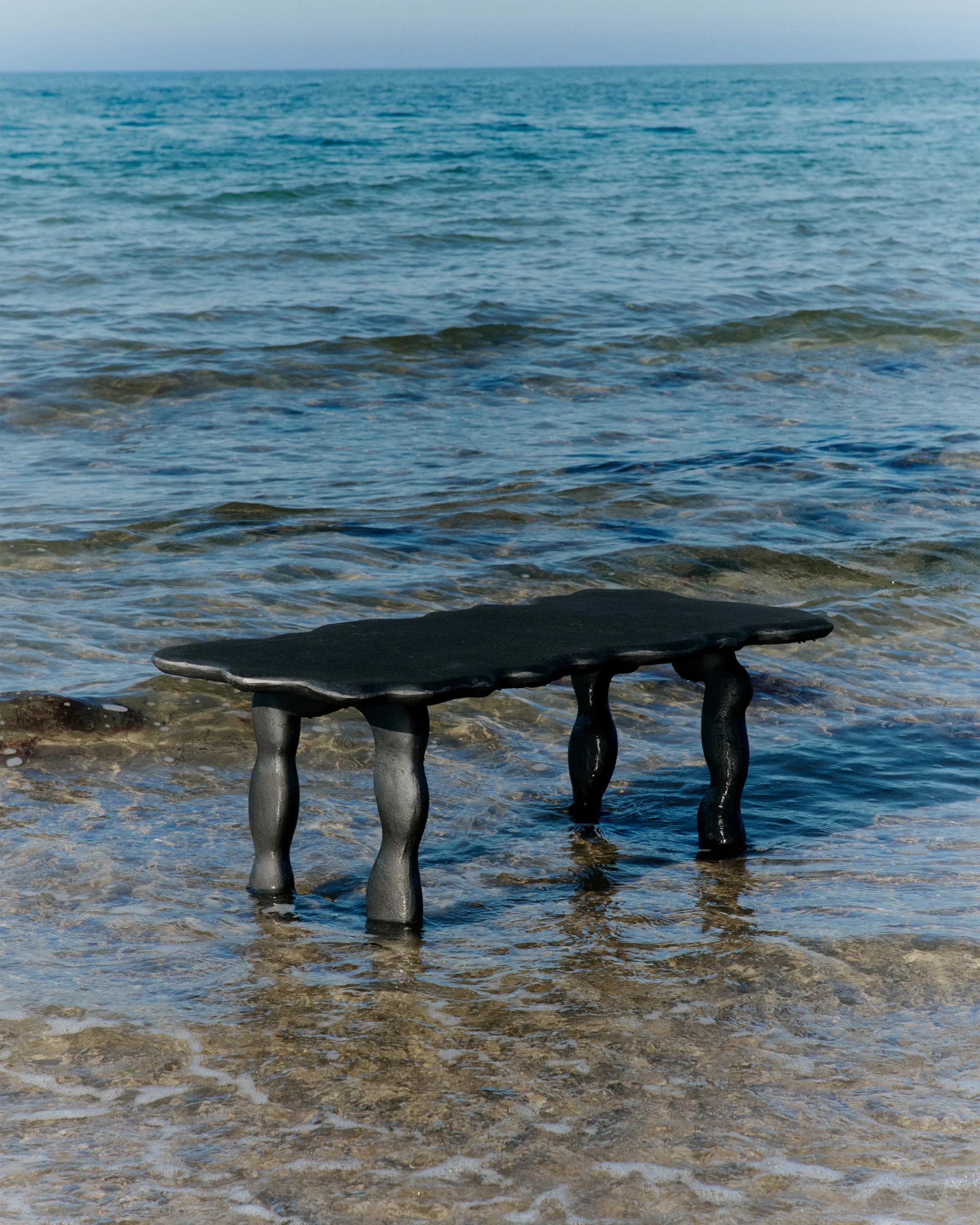 Dal Piece Couchtisch 100x50x47 cm, Black Aluminium Ferm Living