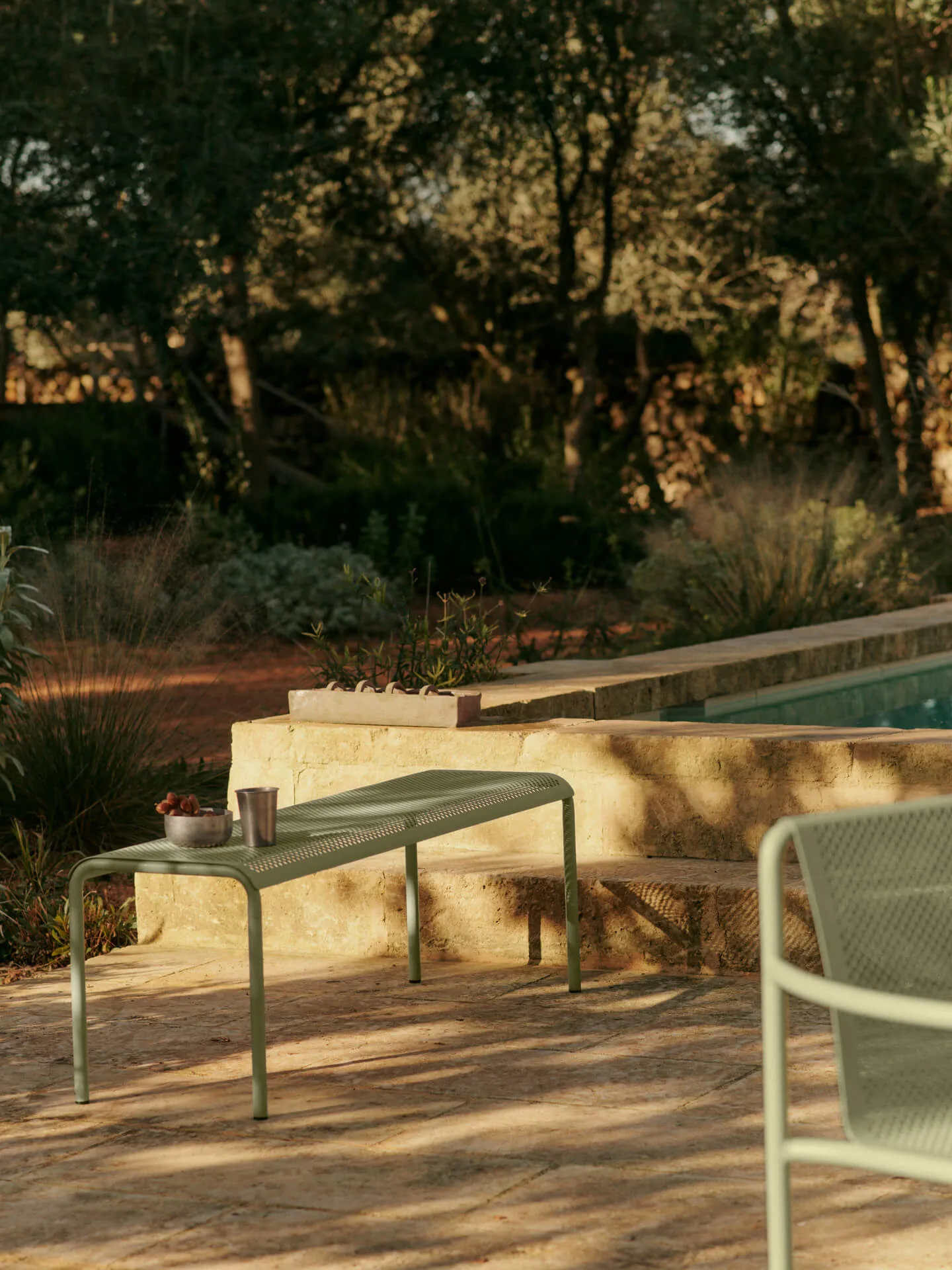 Dapple Bank 45x130x39,8 cm, Tea Green Ferm Living