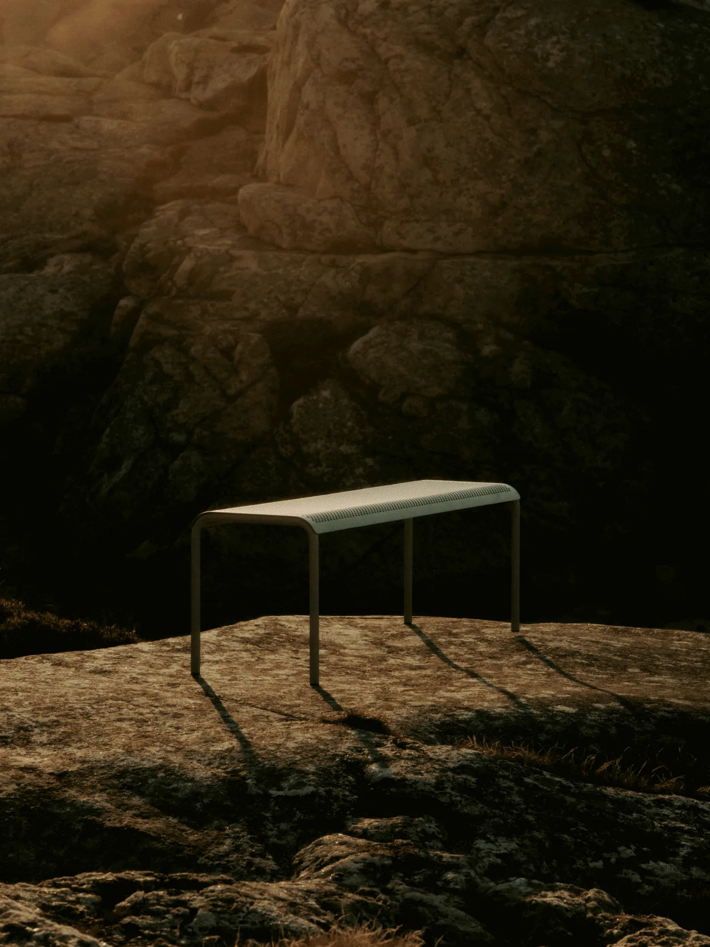 Dapple Bank 45x130x39,8 cm, Tea Green Ferm Living