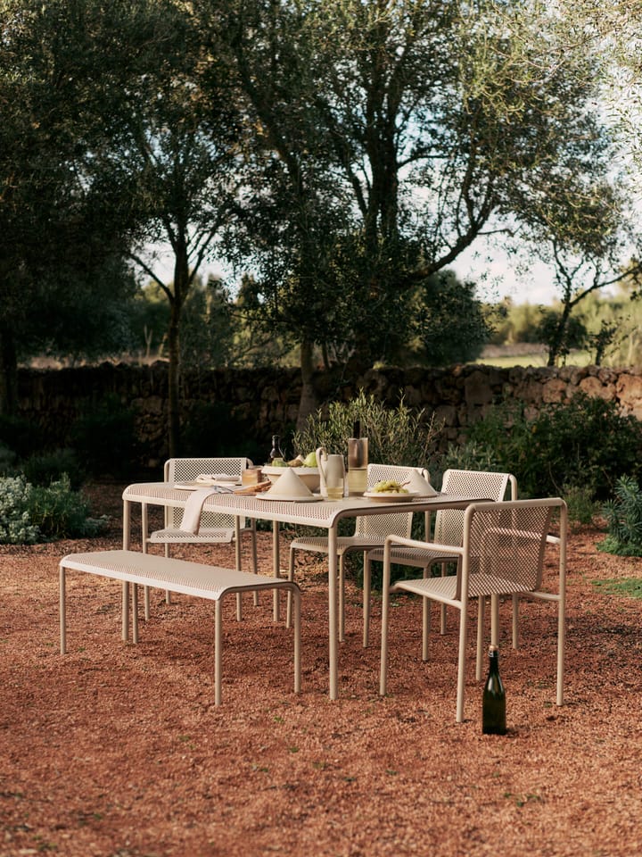 Dapple Stuhl mit Armlehnen, Cashmere Ferm Living
