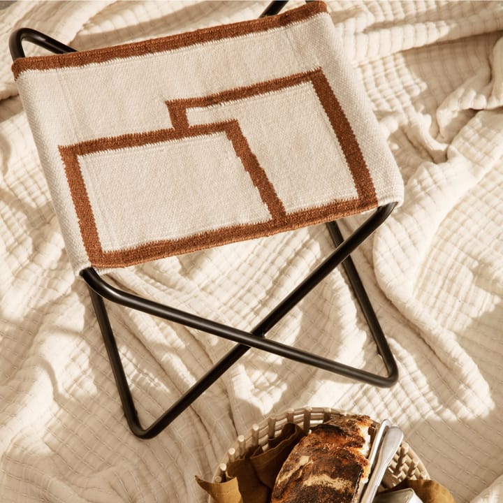 Desert Hocker, Black-shape Ferm Living