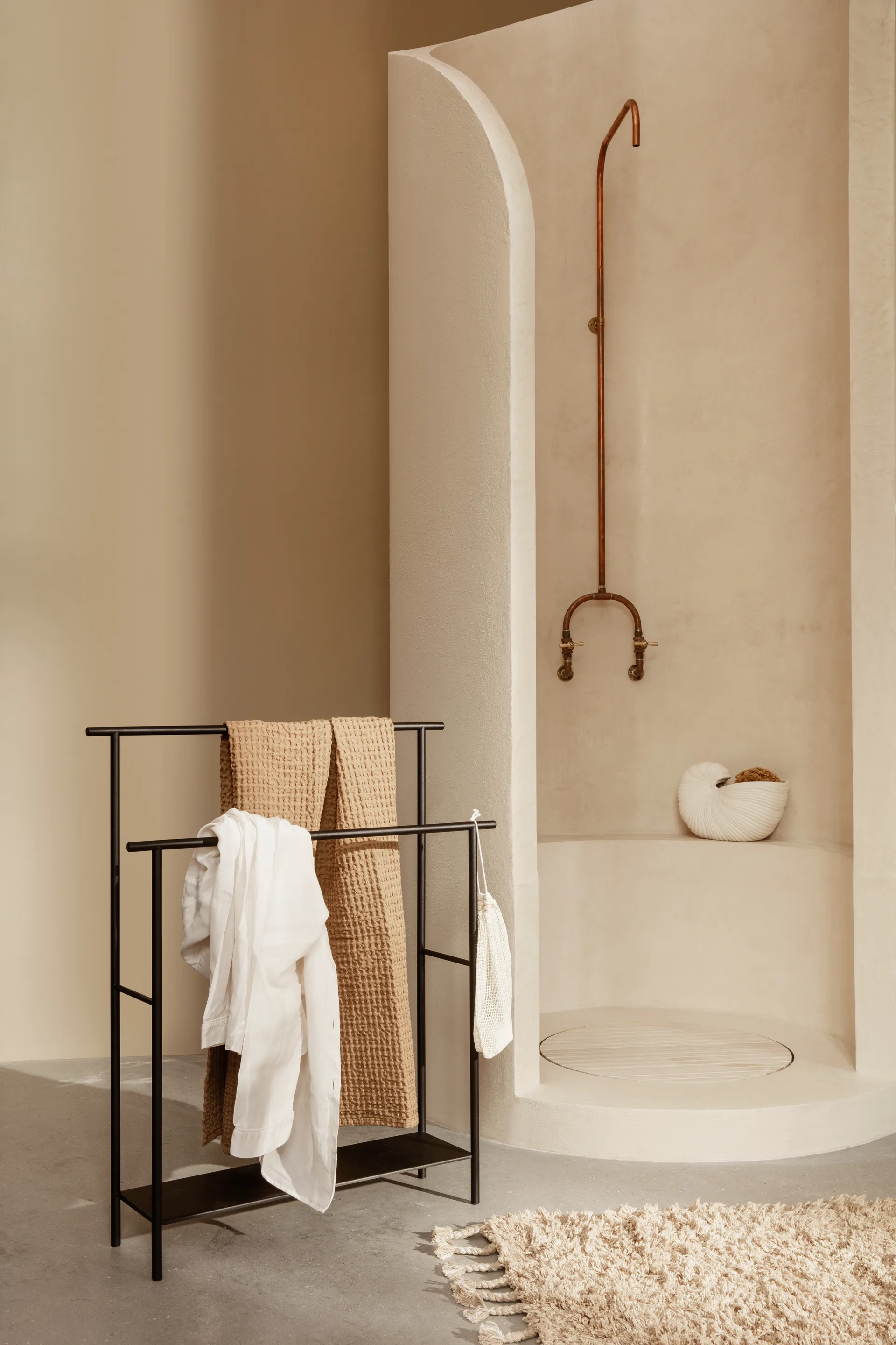 Dora Handtuchhalter, Black Ferm Living
