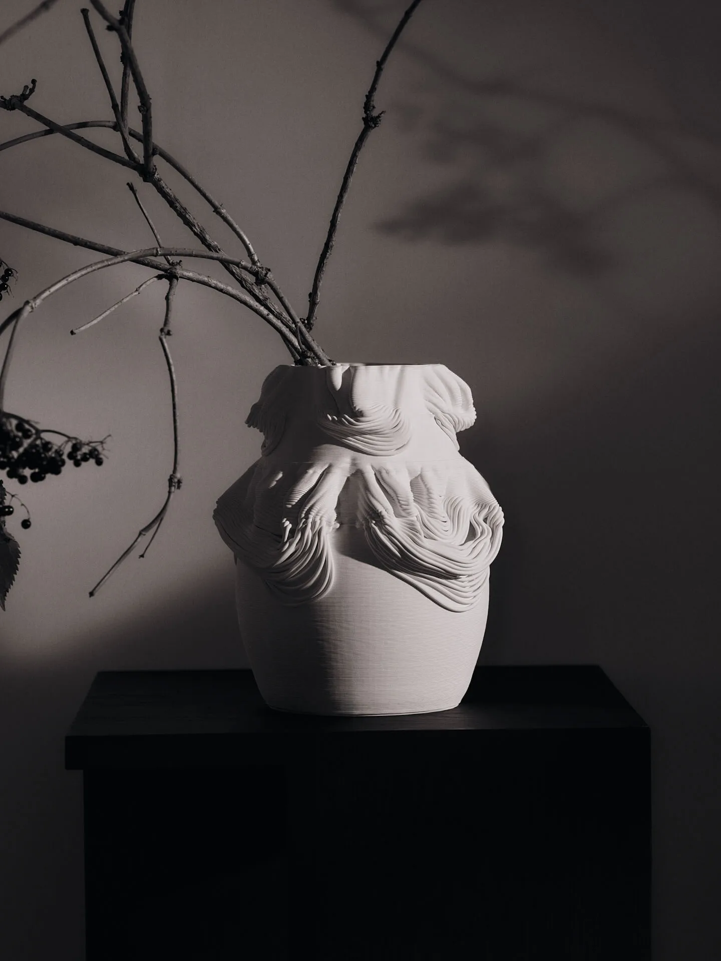 Drisca Vase 23 cm, Off-white Ferm Living