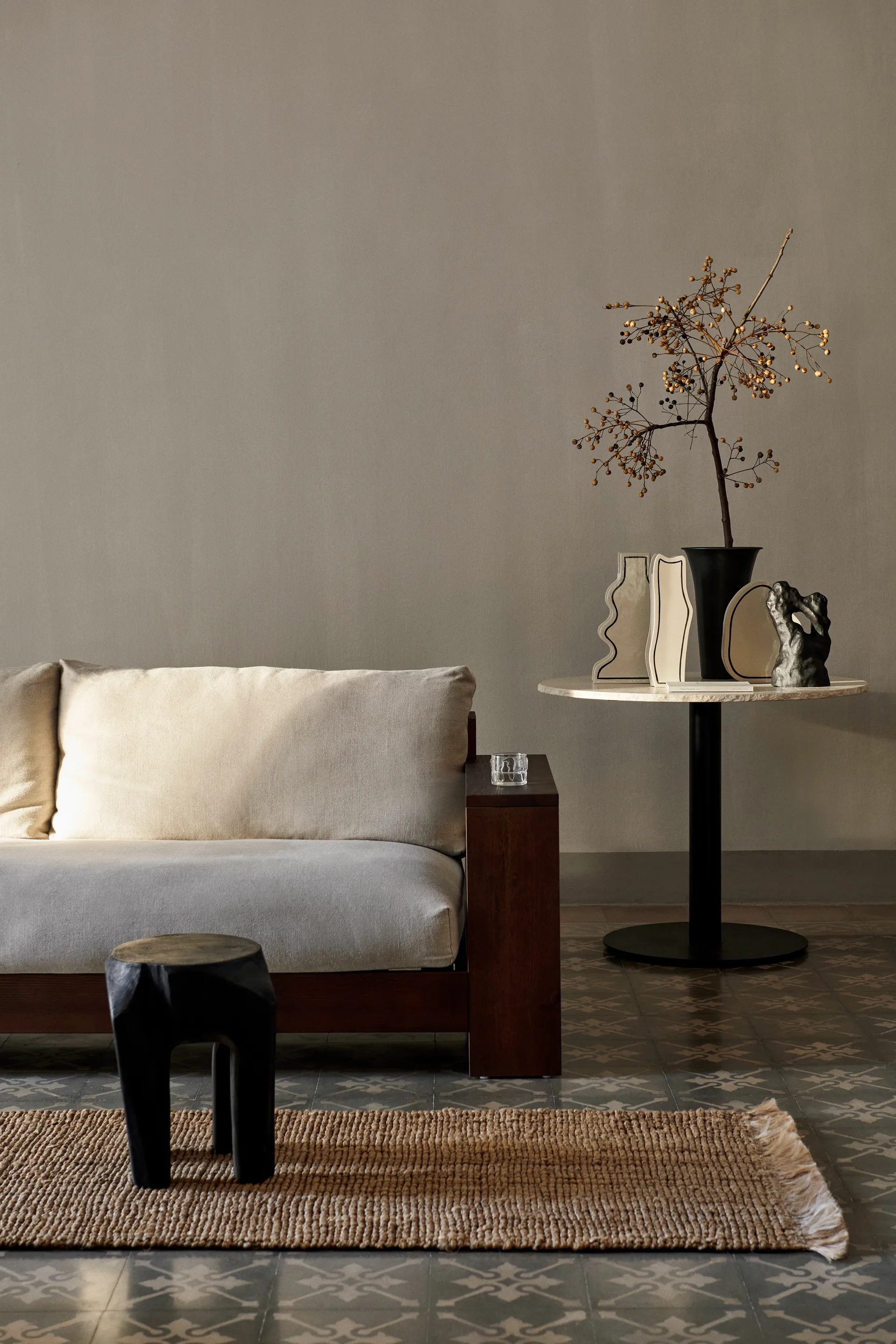 Edre Sofa classic linen, Dark Stained-Natural Ferm Living
