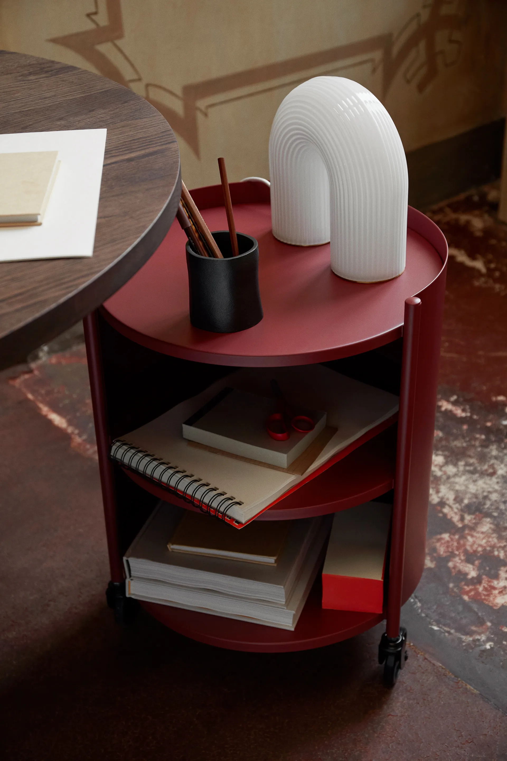 Eve Beistelltisch, Mahogany Red Ferm Living