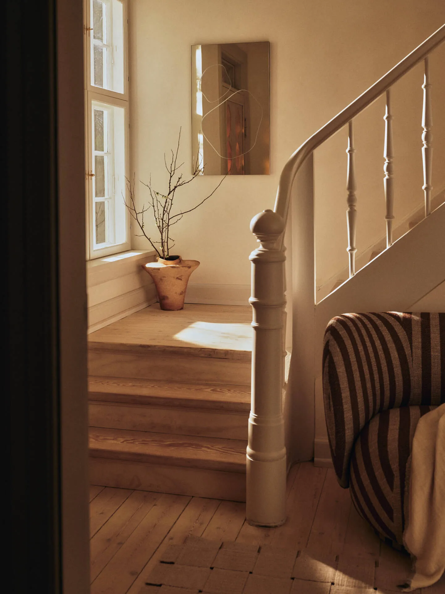 Evio Vase, Burnt umber, Ø35x53 cm Ferm Living