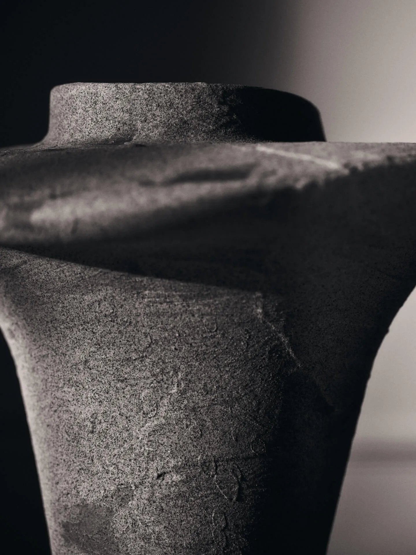 Evio Vase, Burnt umber, Ø35x53 cm Ferm Living