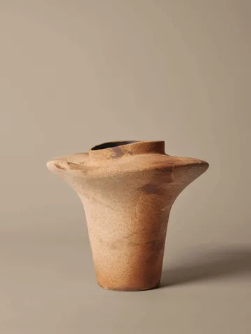 Evio Vase - Burnt umber, Ø35x53 cm - Ferm Living